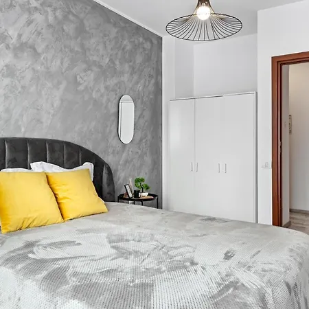 דירה Old Town Hideaway - 5 Min Walk To Palace Of Parliament And Old - Neighborhood בוקרשט