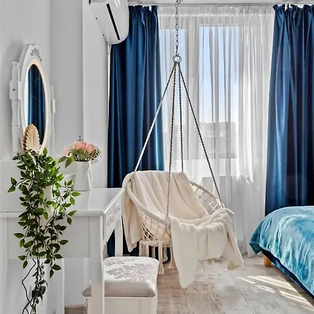 Cozy Special Center - Old Town With Terrace Bucharest