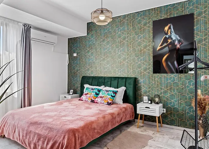 아파트 Old Town Hideaway - 5 Min Walk To Palace Of Parliament And Old - Neighborhood 부쿠레슈티