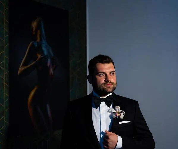 Old Town Hideaway - 5 Min Walk To Palace Of Parliament And Old - Neighborhood *