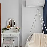 Apartman Old Town Hideaway - 5 Min Walk To Palace Of Parliament And Old - Neighborhood