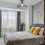 Apartman Old Town Hideaway - 5 Min Walk To Palace Of Parliament And Old - Neighborhood Bukarest