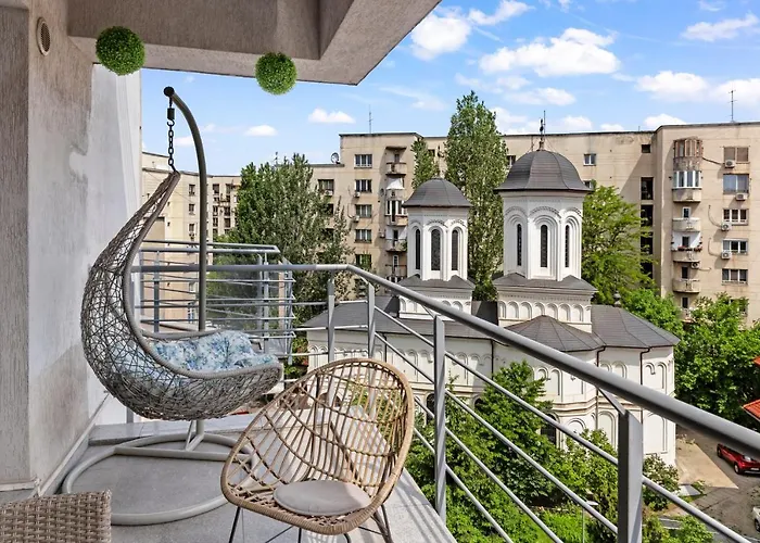 Old Town Hideaway - 5 Min Walk To Palace Of Parliament And Old - Neighborhood Appartement Bucarest